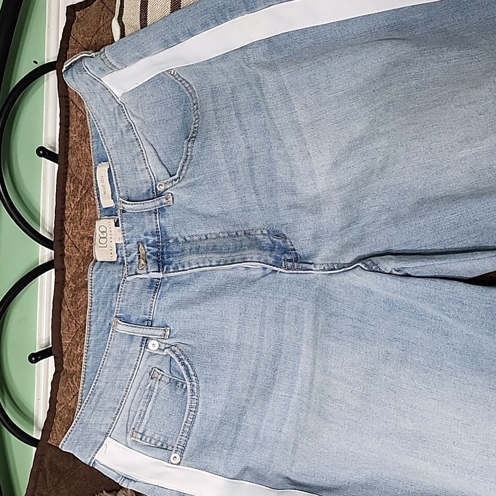 Logo by Lori Goldstein Wide leg Jean's